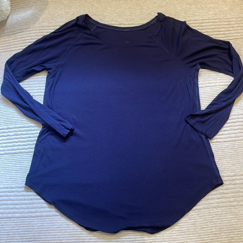 Lululemon 3/4 Sleeve Navy Blue Top